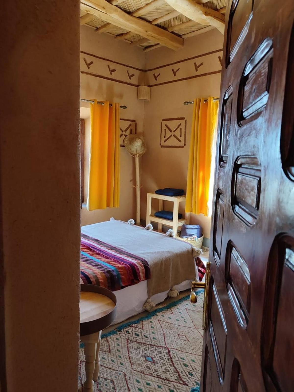 Maison D'Hotes Izza Kelaat-M'Gouna Ngoại thất bức ảnh