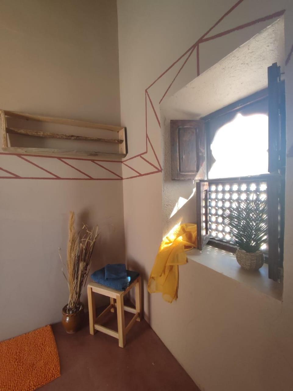 Maison D'Hotes Izza Kelaat-M'Gouna Ngoại thất bức ảnh
