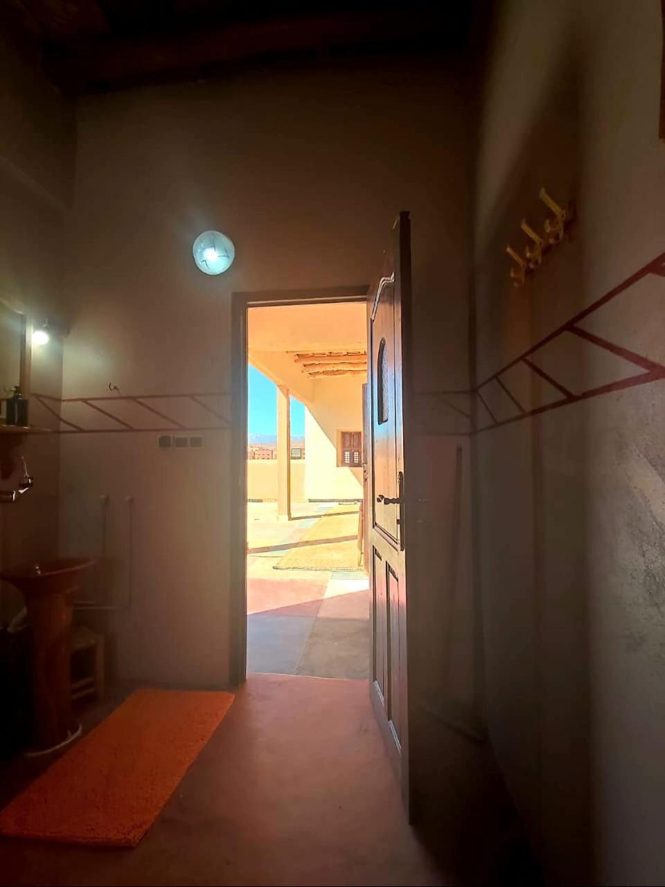 Maison D'Hotes Izza Kelaat-M'Gouna Ngoại thất bức ảnh
