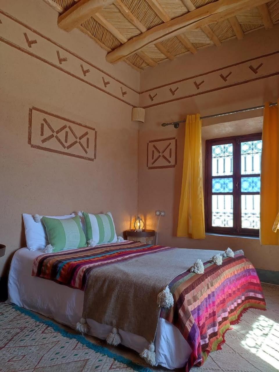 Maison D'Hotes Izza Kelaat-M'Gouna Ngoại thất bức ảnh