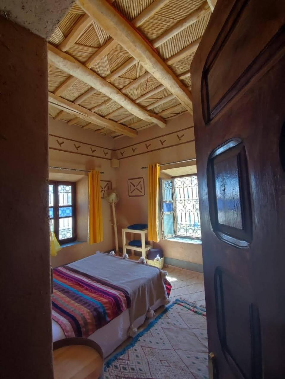 Maison D'Hotes Izza Kelaat-M'Gouna Ngoại thất bức ảnh