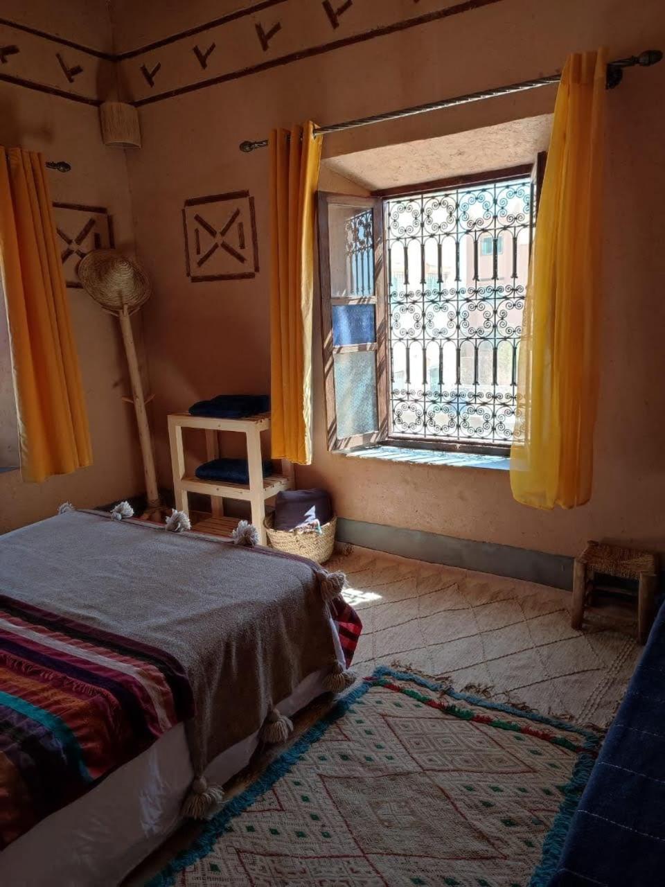 Maison D'Hotes Izza Kelaat-M'Gouna Ngoại thất bức ảnh