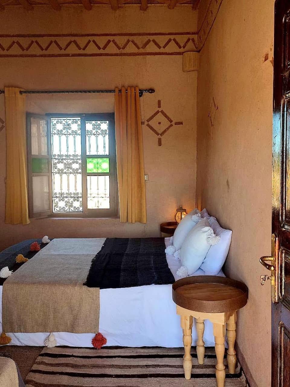 Maison D'Hotes Izza Kelaat-M'Gouna Ngoại thất bức ảnh